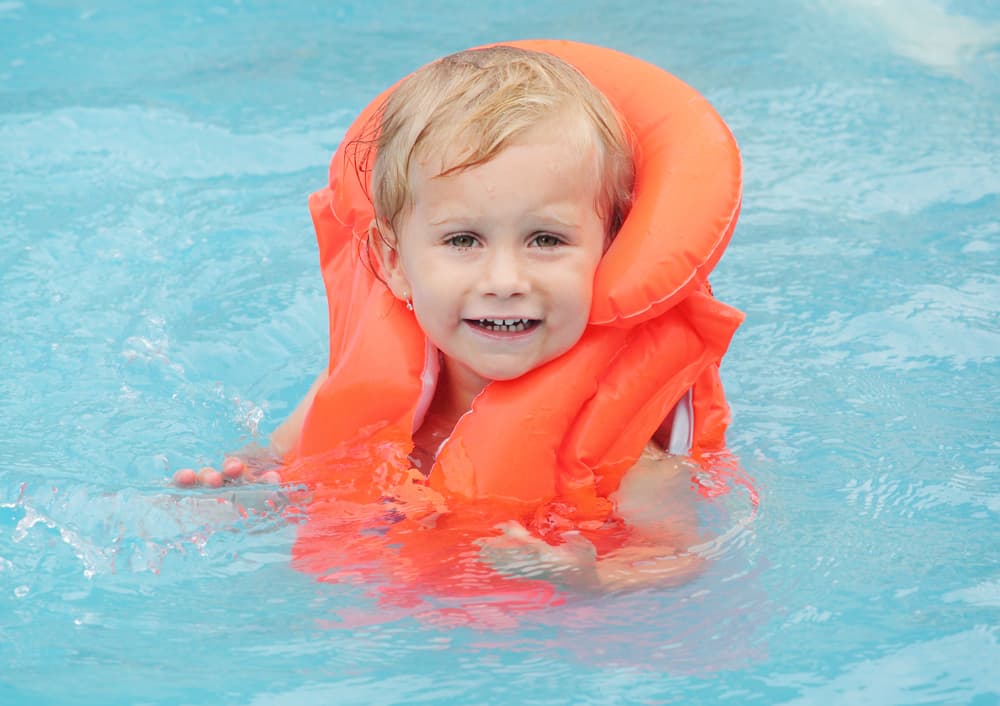 Schwimmhilfen: Schwimmweste