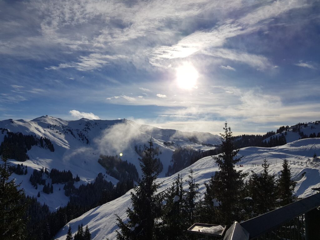 Österreich Urlaub mit Kindern - Skigebiet Kitzbühel